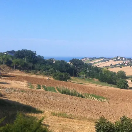 佛朗多依奥il酒店 * 拉佩多纳